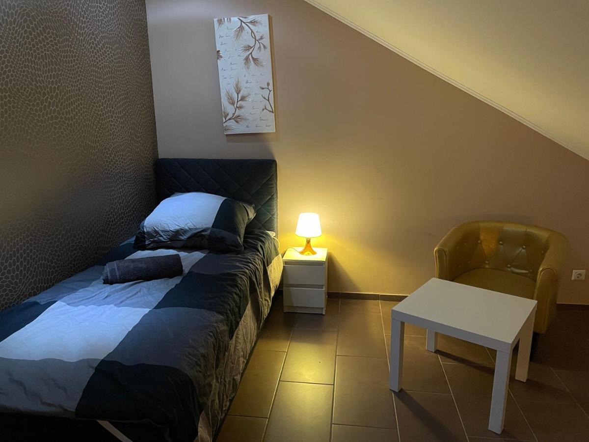 Ferienwohnung Sky Night Loft Düren - Eifel Exterior foto